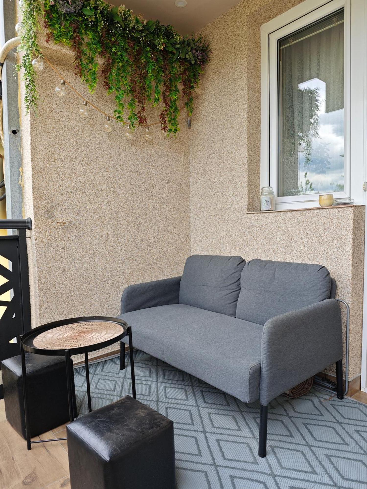 Apartman Julija Donji Milanovac Esterno foto