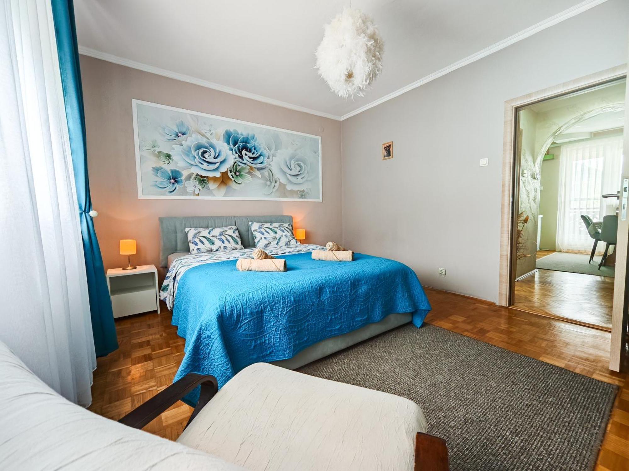 Apartman Julija Donji Milanovac Esterno foto